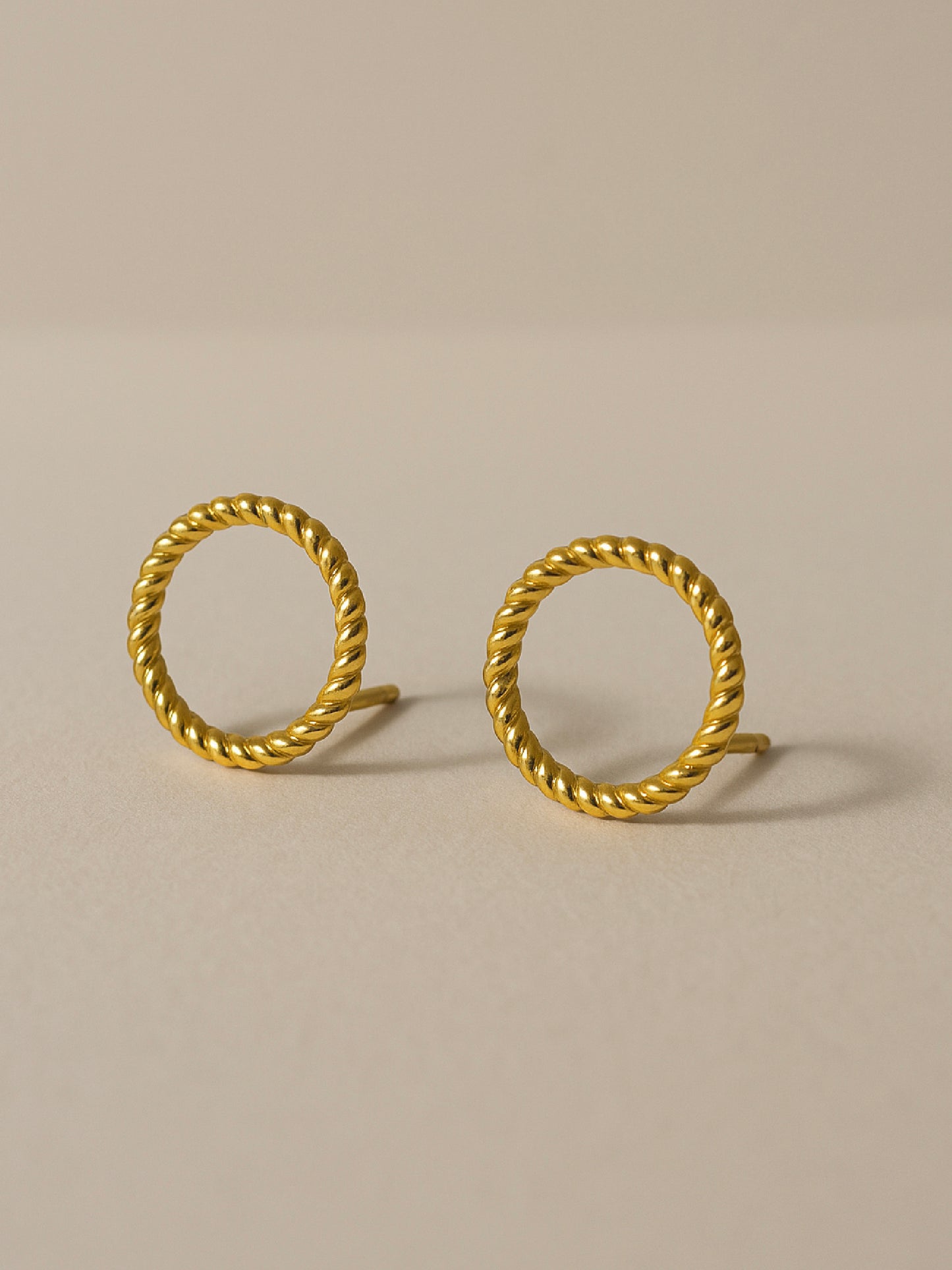 ARETES AMELIA