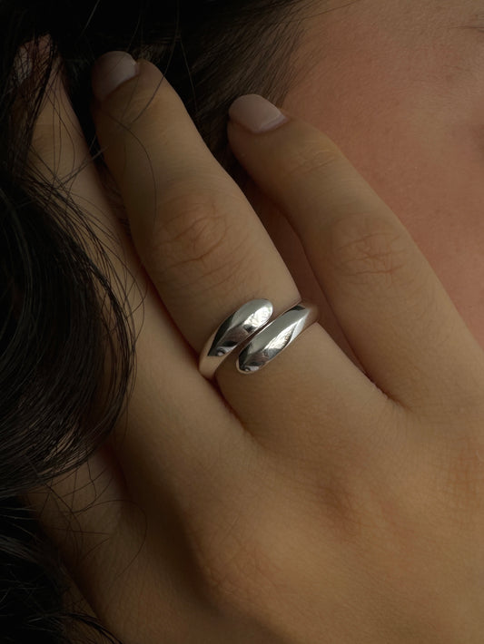 ANILLO EMILIA